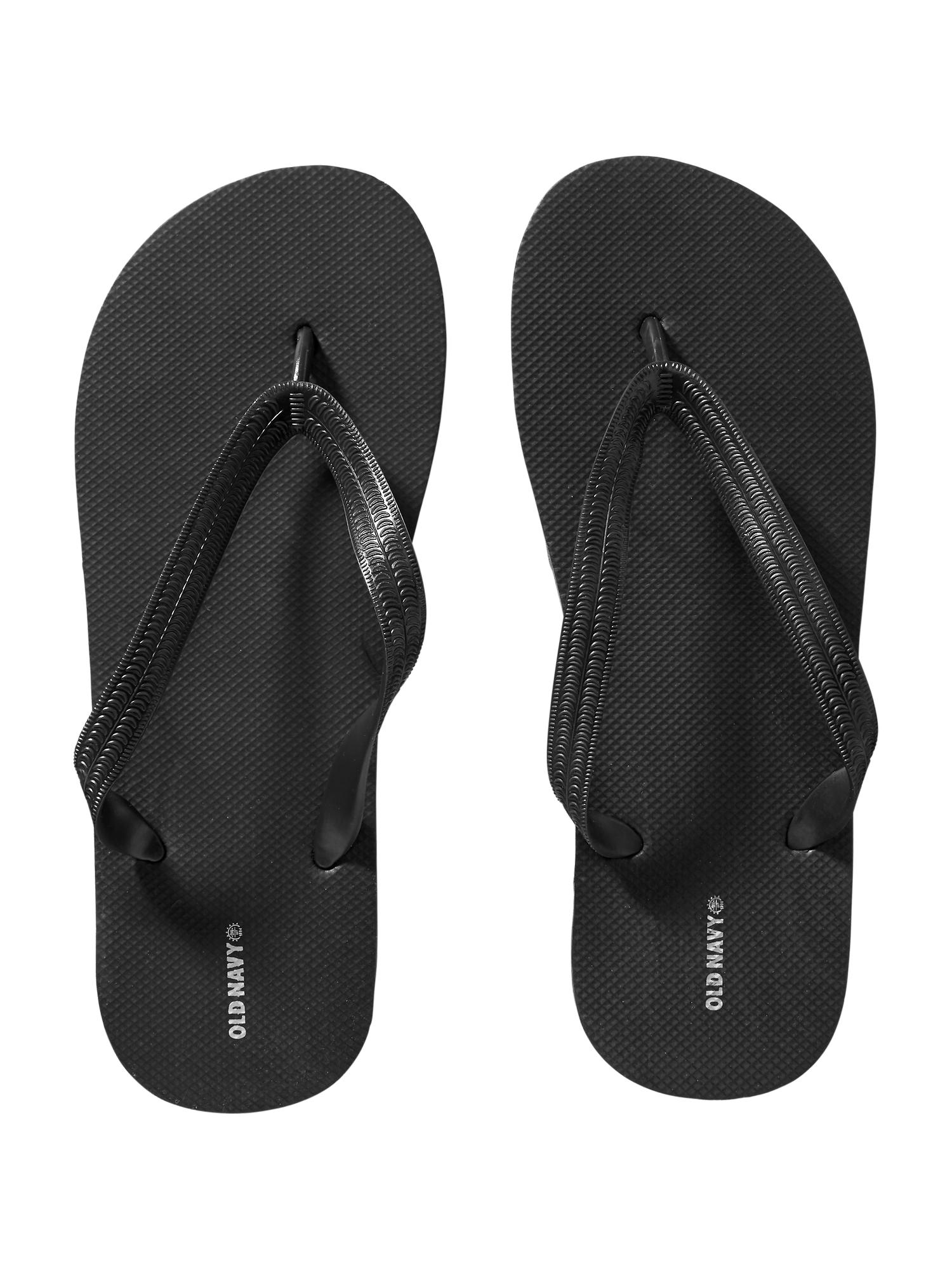 old navy men's white flip flops