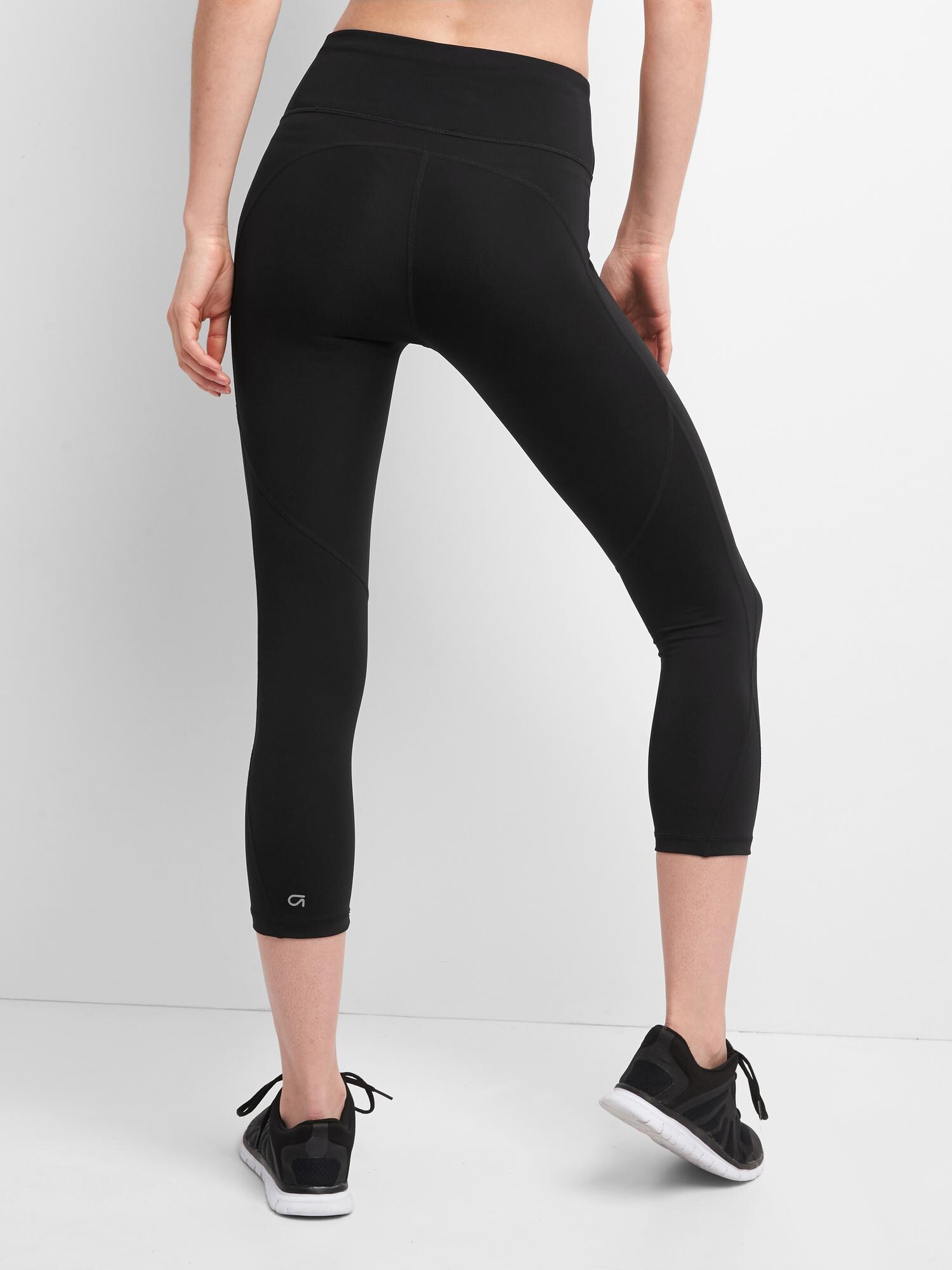 gap fit capri leggings