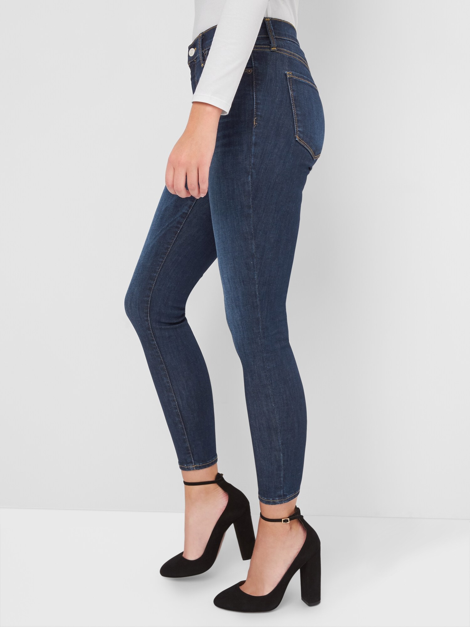 gap mid rise true skinny jeans in sculpt