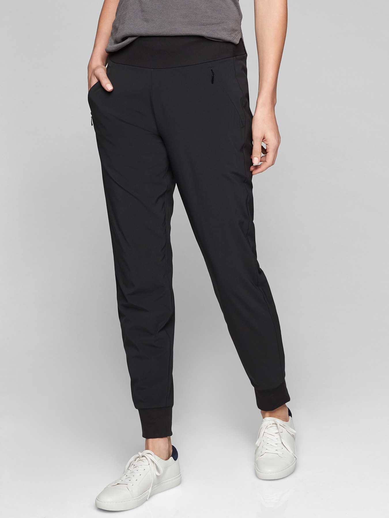 womens joggers athleta