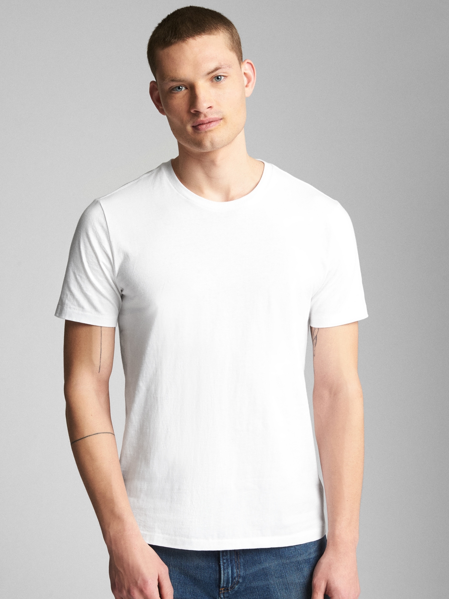 gap classic t shirt