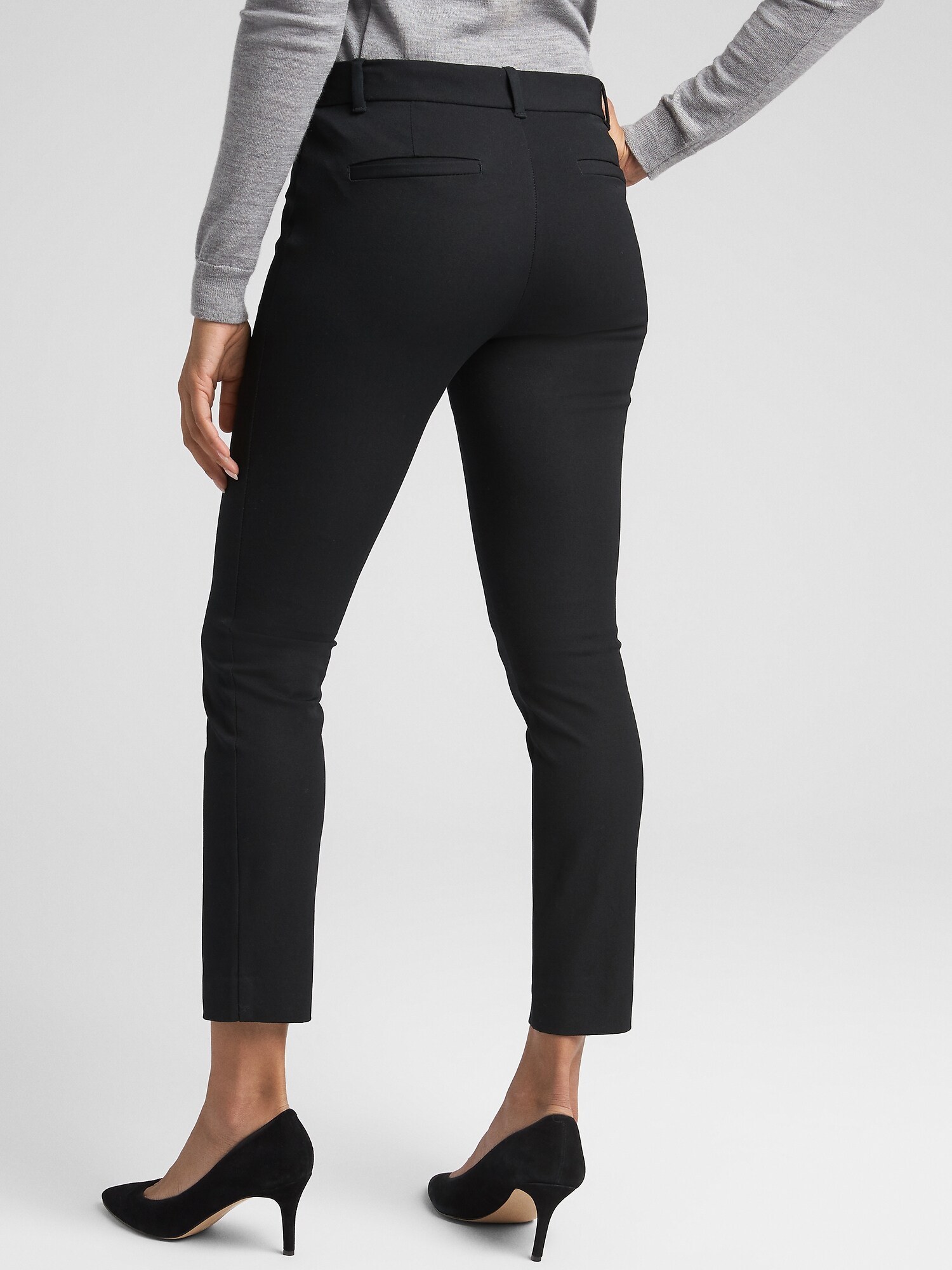 gap signature skinny ankle khaki
