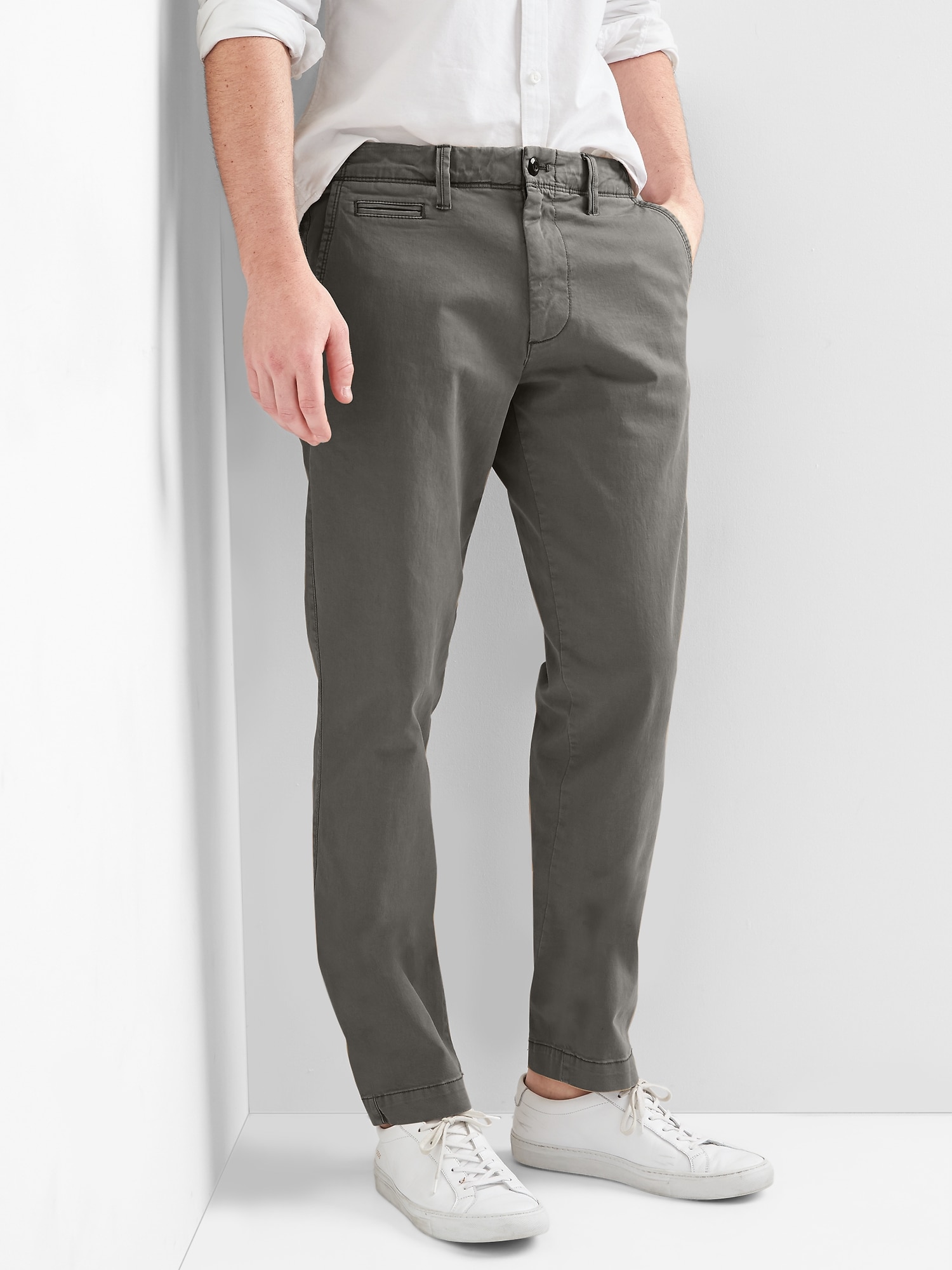 gap athletic fit khakis