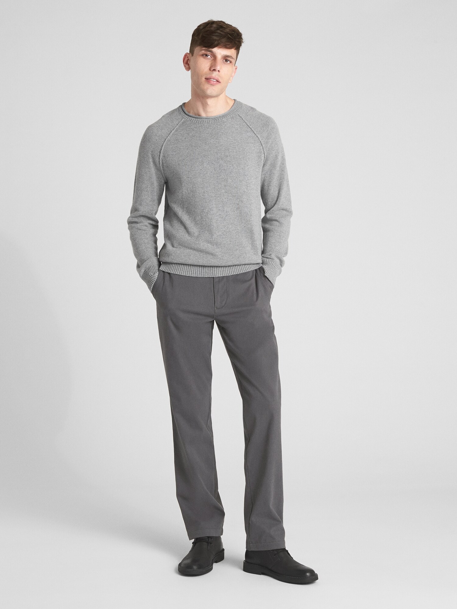 soft wear khakis in slim fit with gapflex