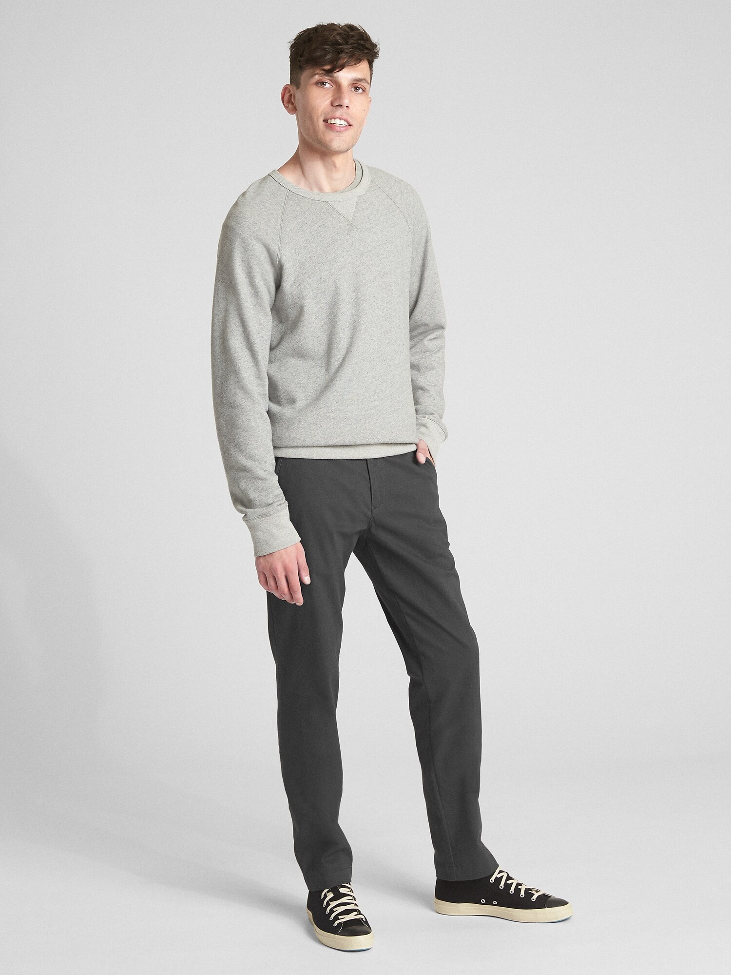 soft wear khakis in slim fit with gapflex