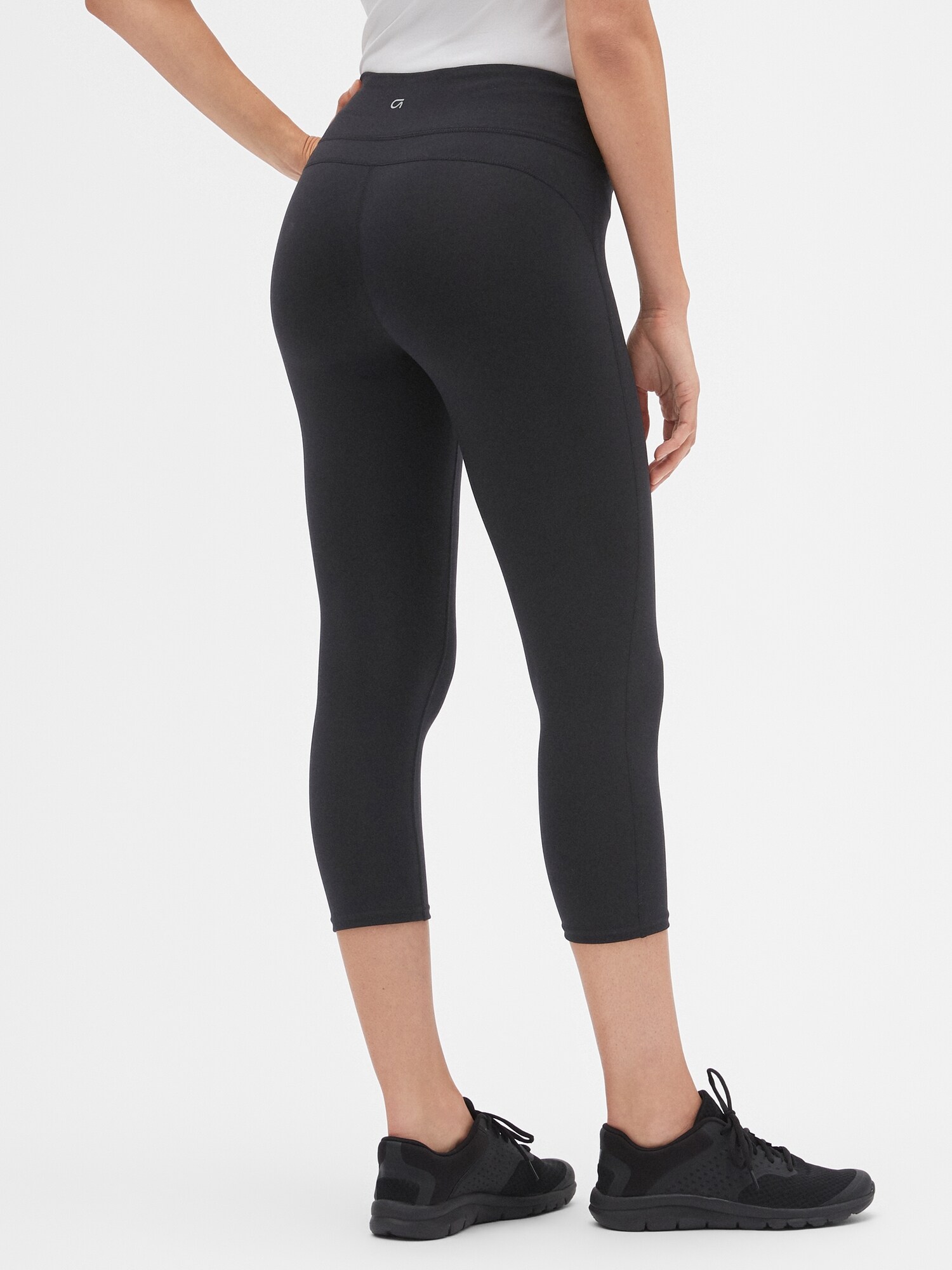 gap fit compression leggings