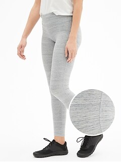 gap outlet yoga pants