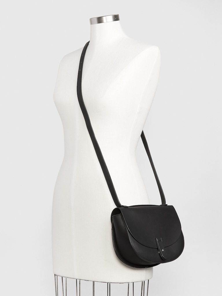 Crossbody Saddle Bag