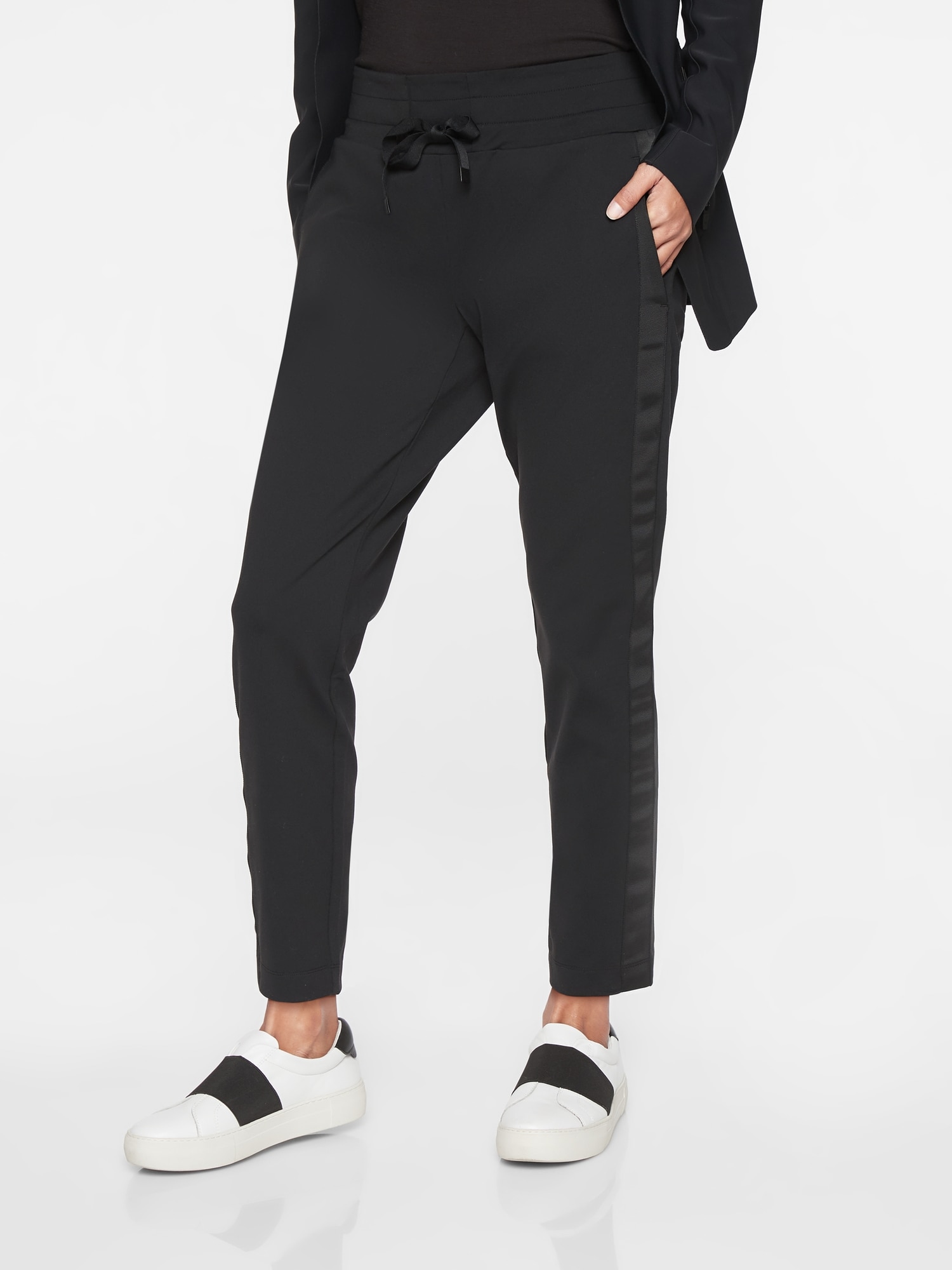 athleta metro jogger