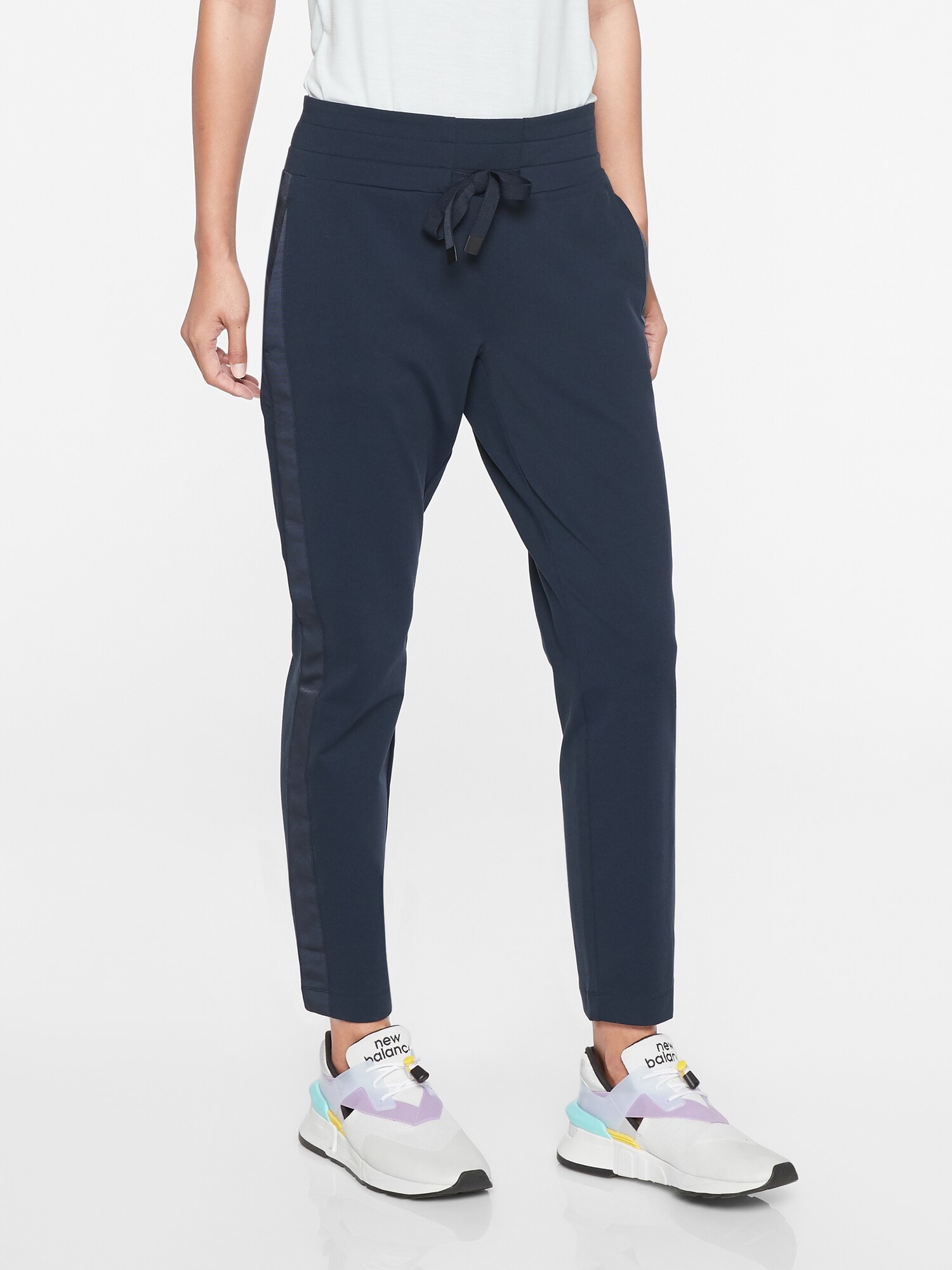 athleta metro downtown jogger