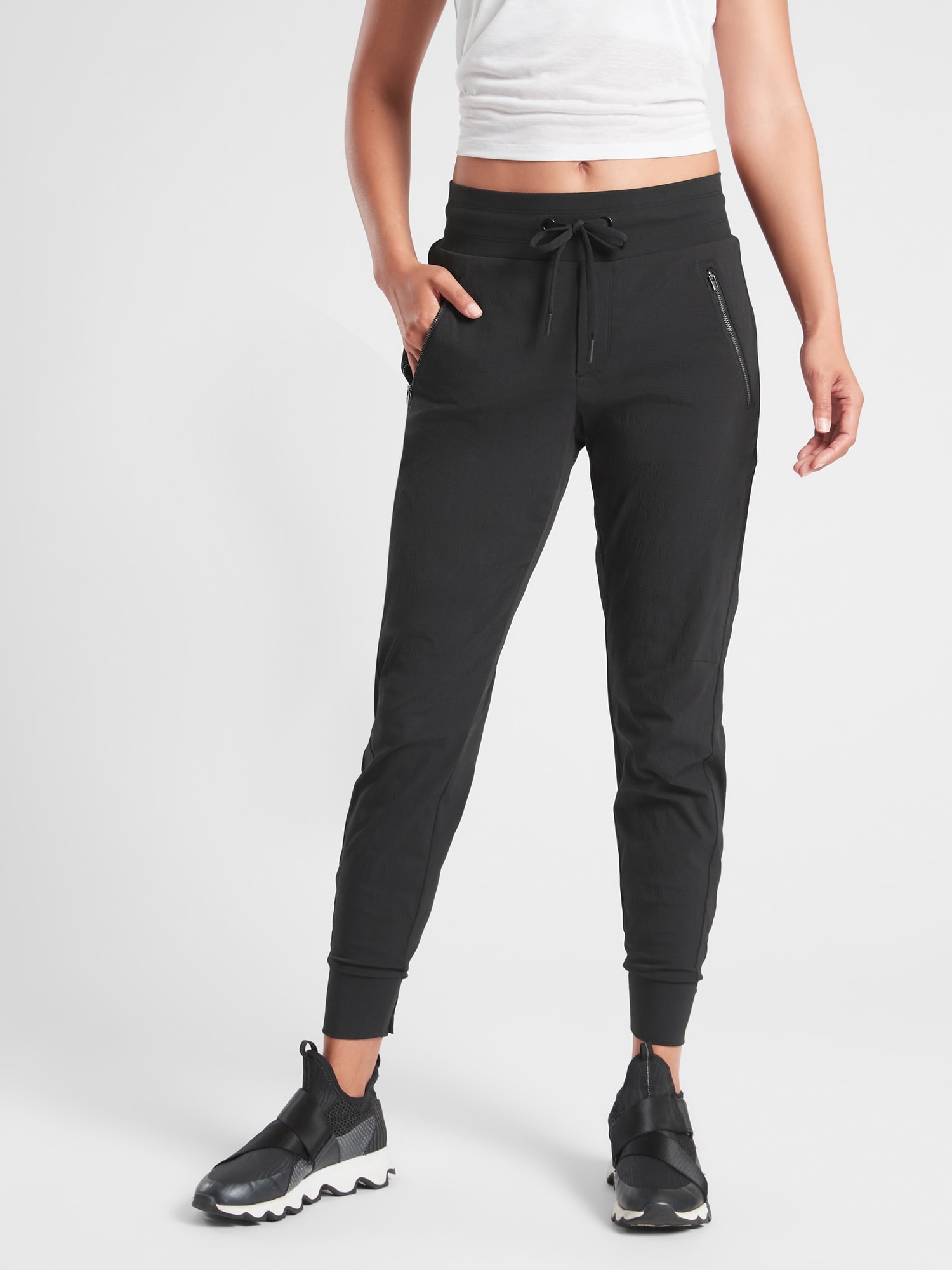 athleta petite joggers