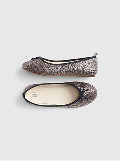 gap flat shoes