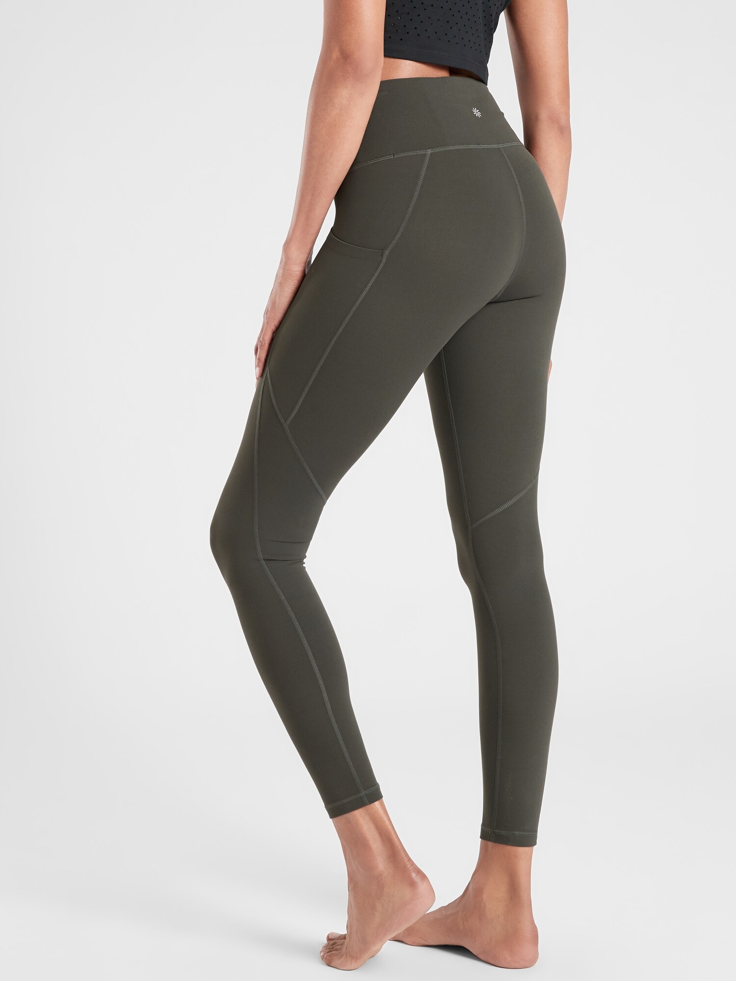 Salutation Stash Pocket Tight | Athleta