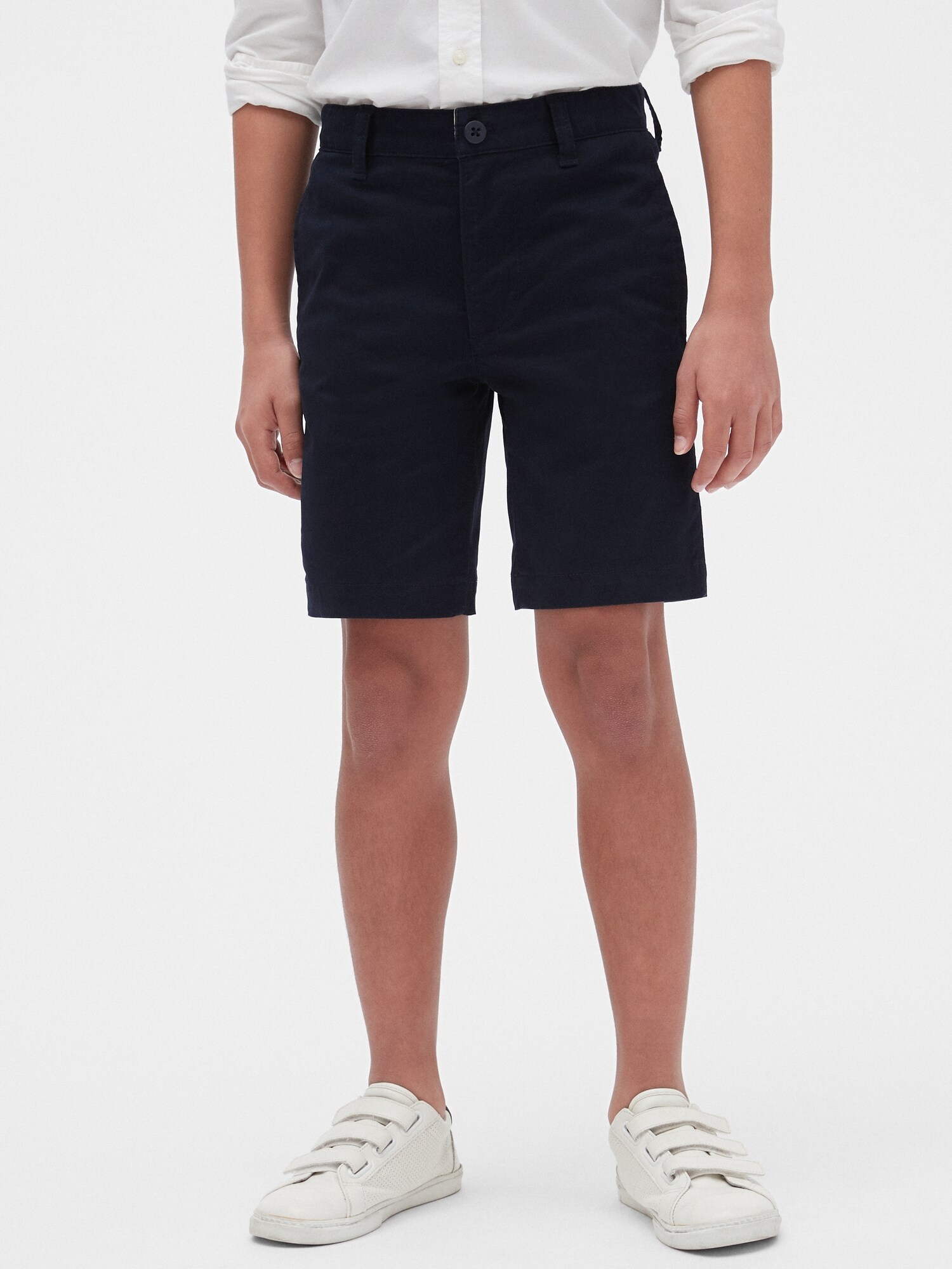 gap khaki shorts