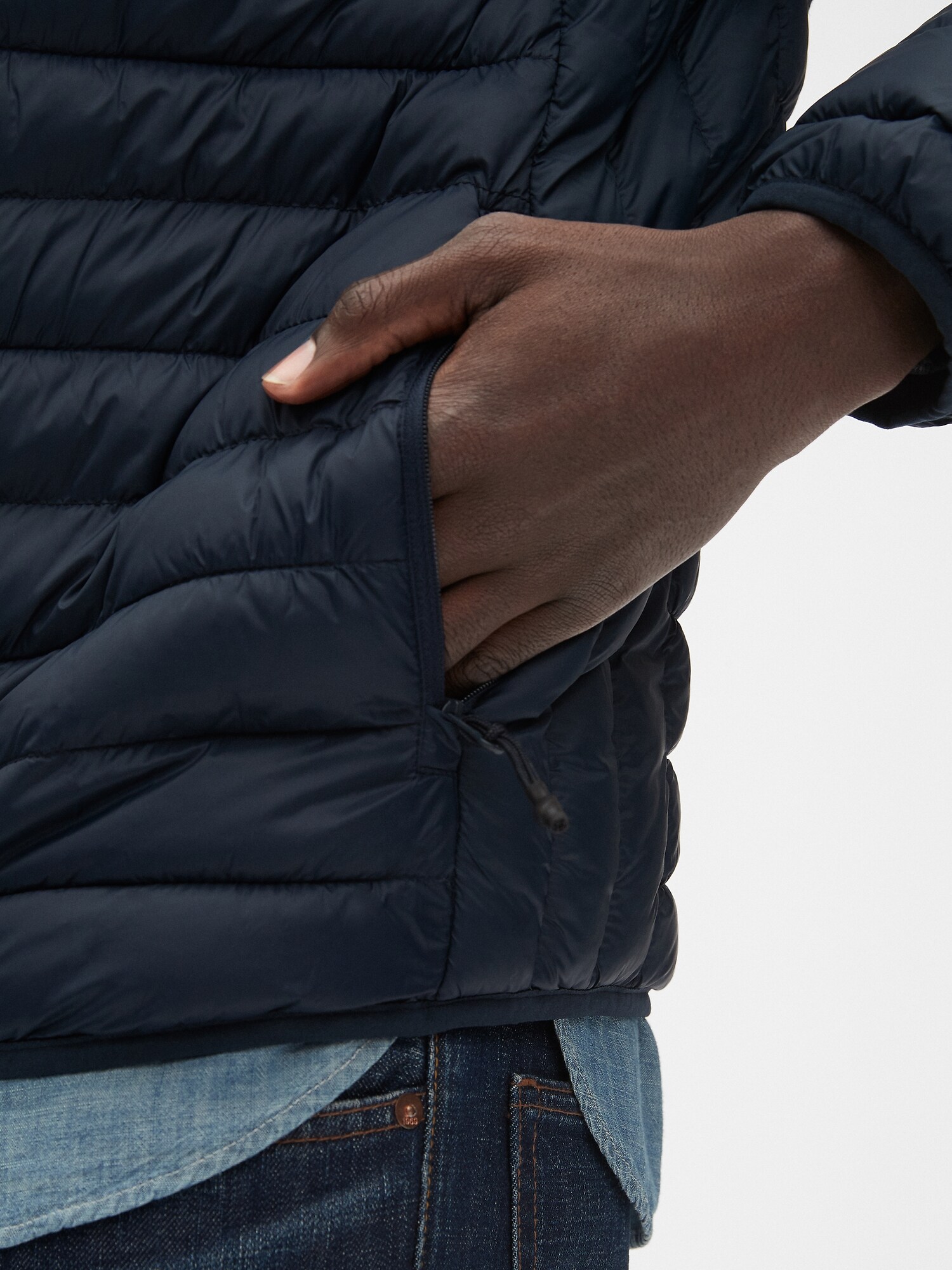 gap coldcontrol lightweight puffer jacket