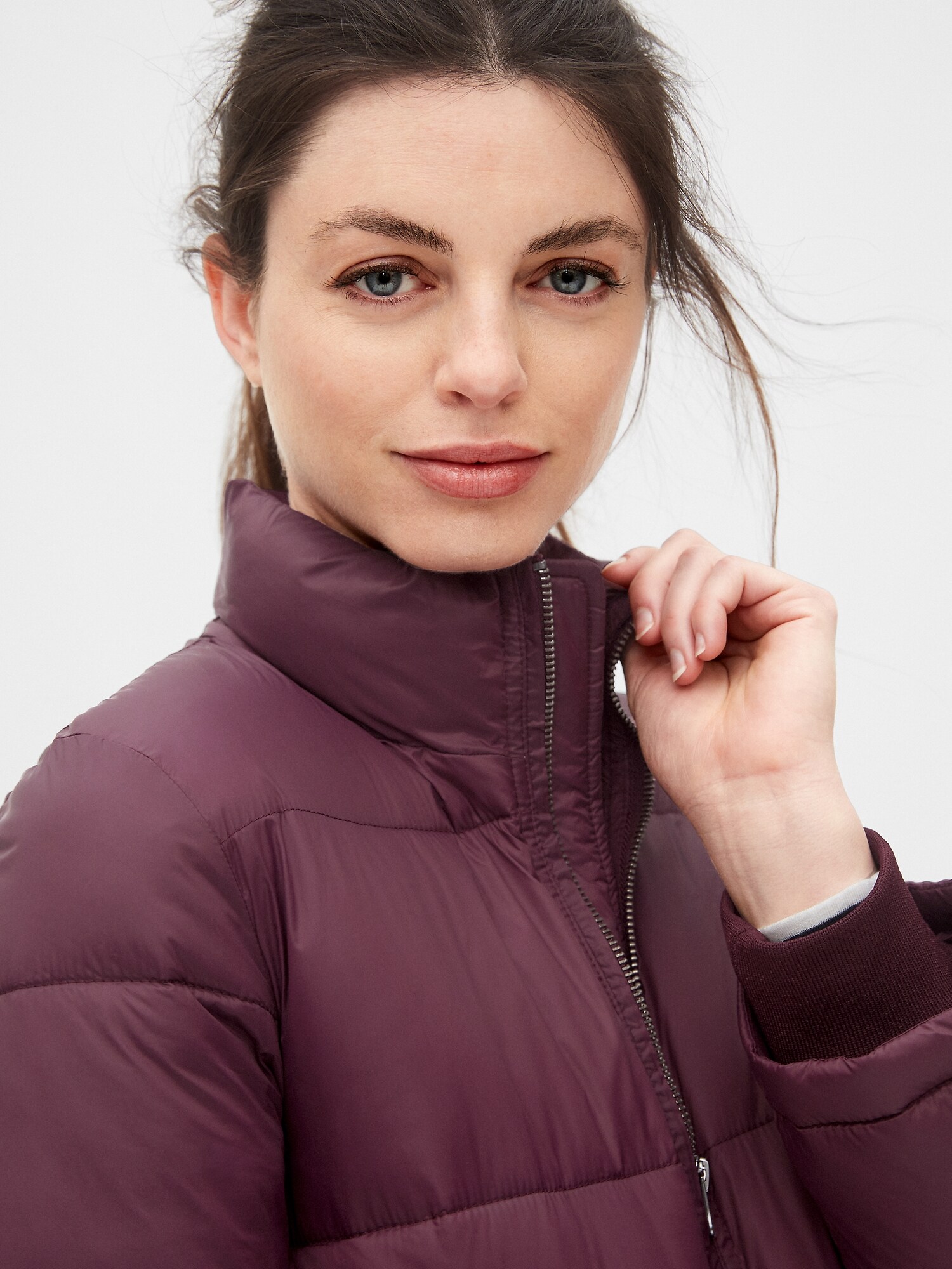 gap coldcontrol lightweight puffer jacket