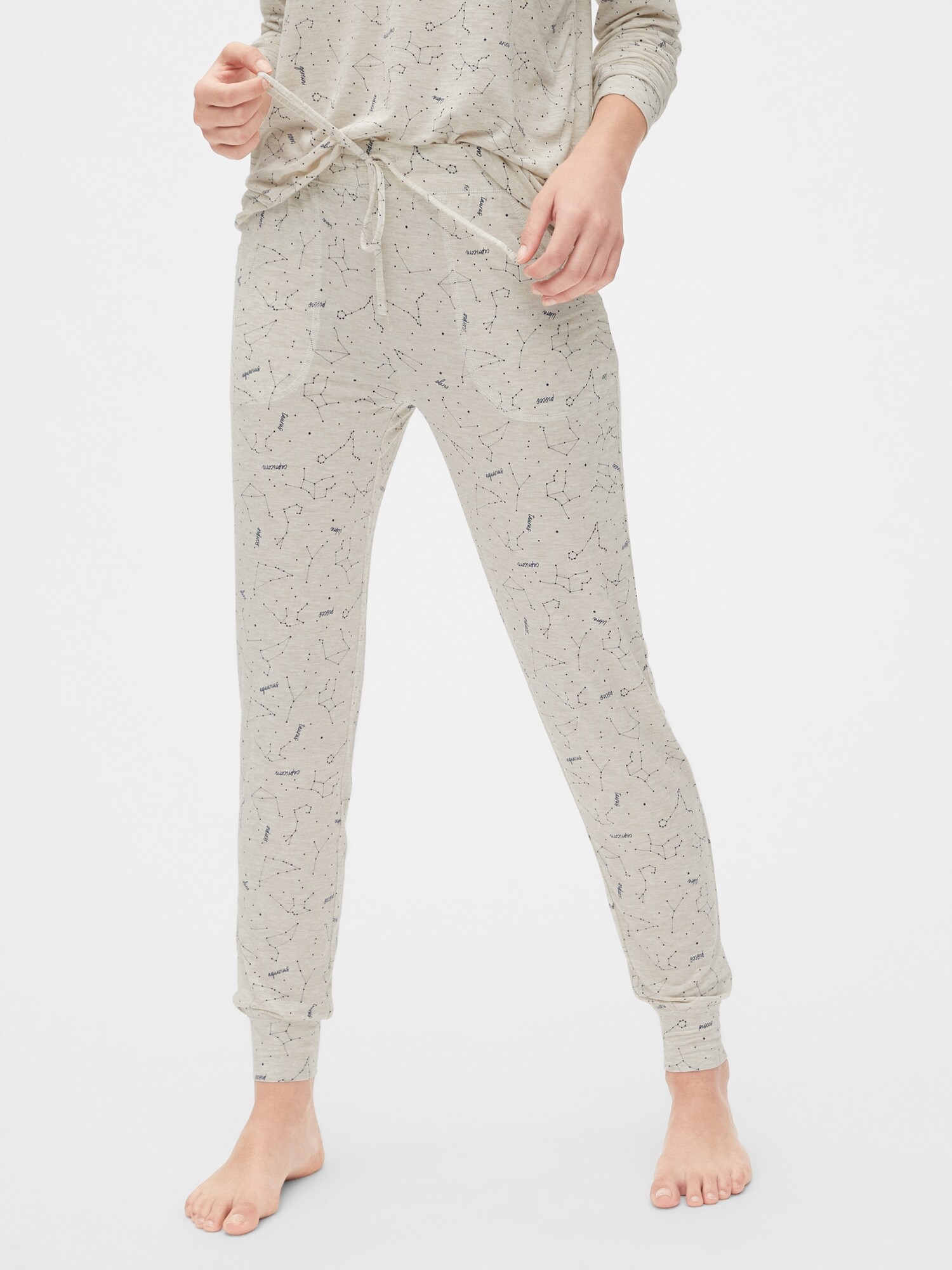 gap star joggers