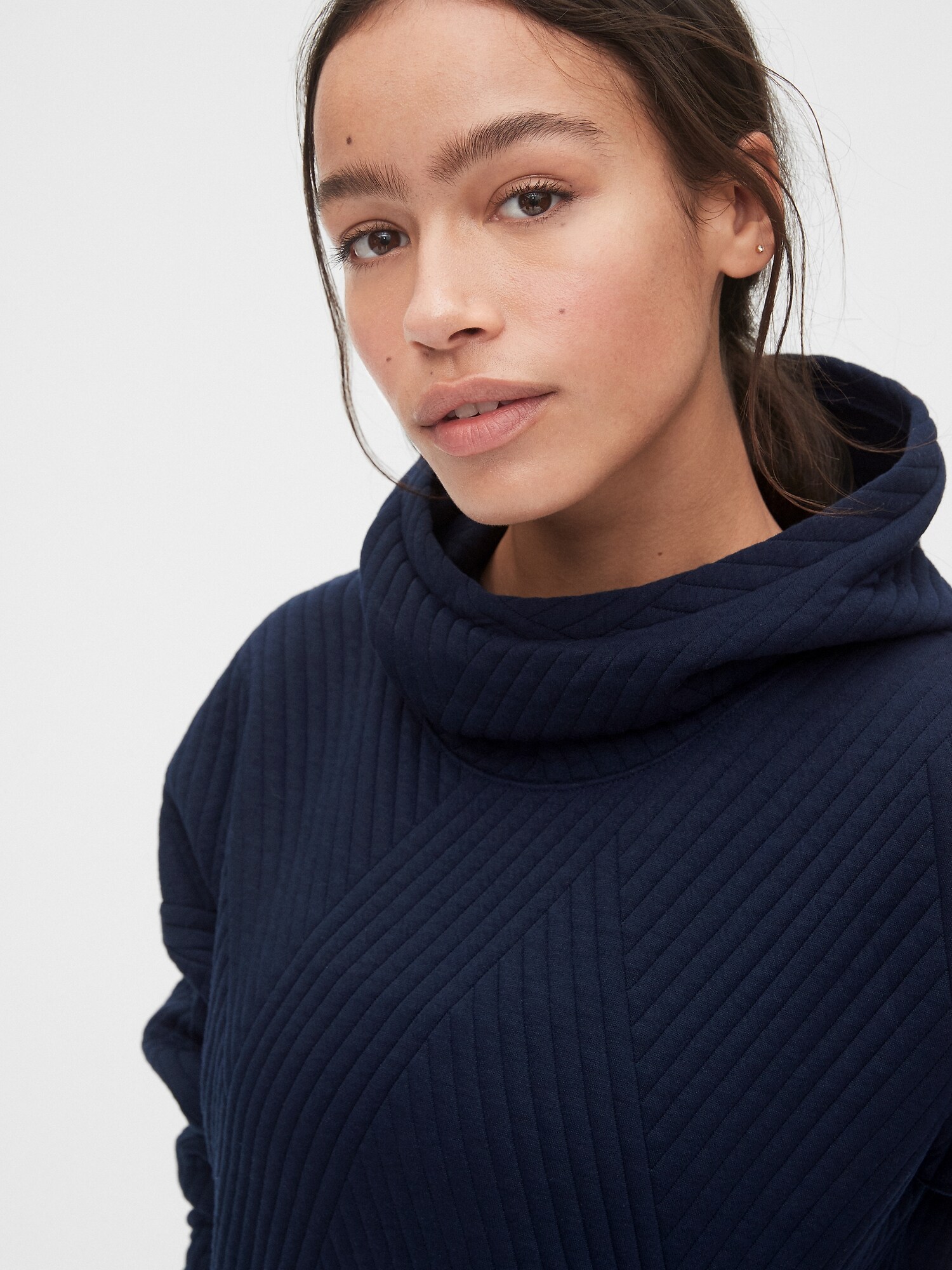 gap quilted pullover