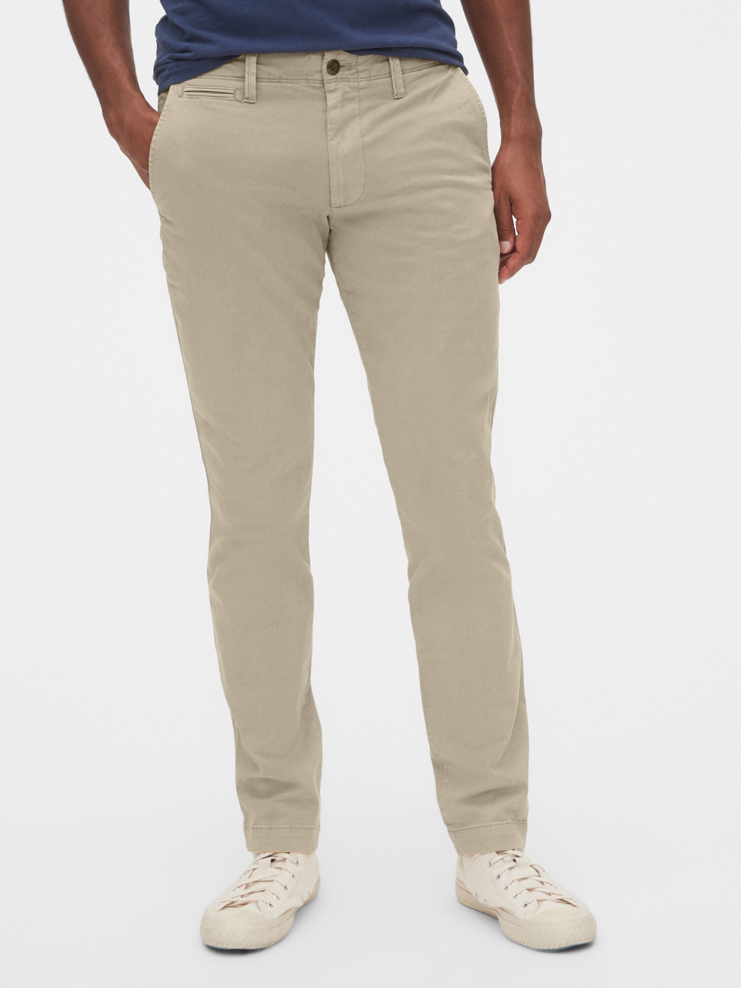 vintage khakis in skinny fit with gapflex