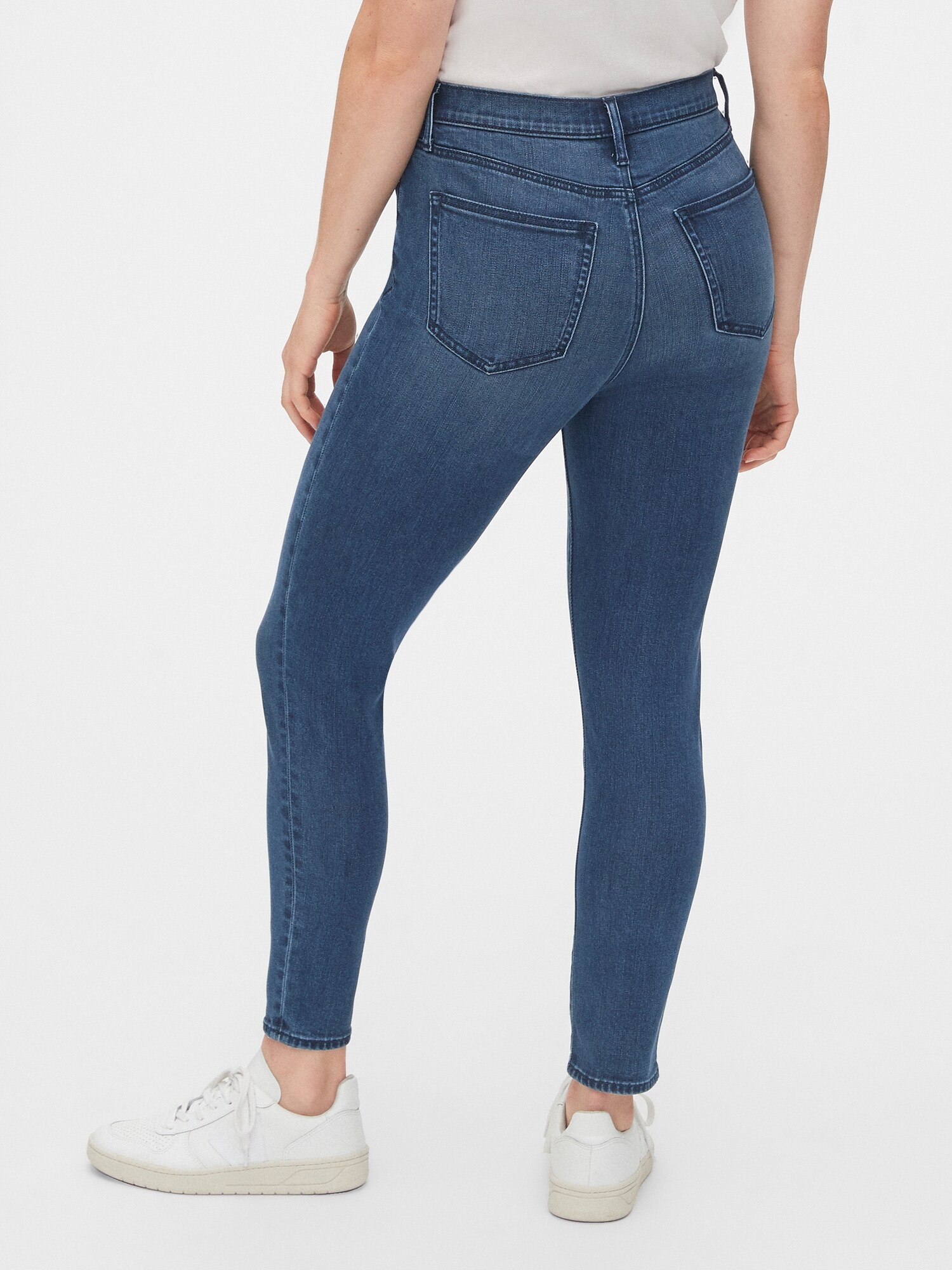 soft wear high rise true skinny jeans with secret smoothing pockets