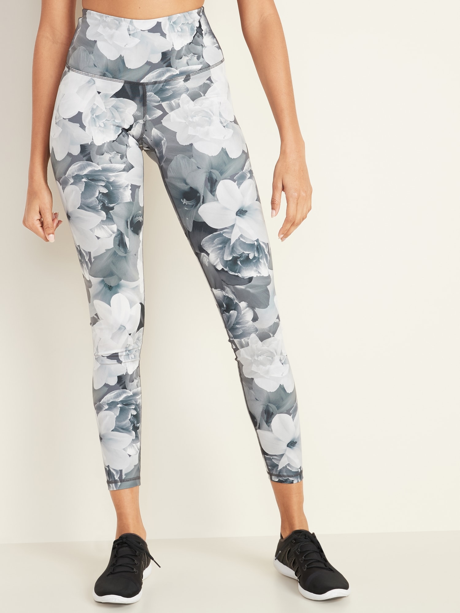 old navy workout leggings with pockets