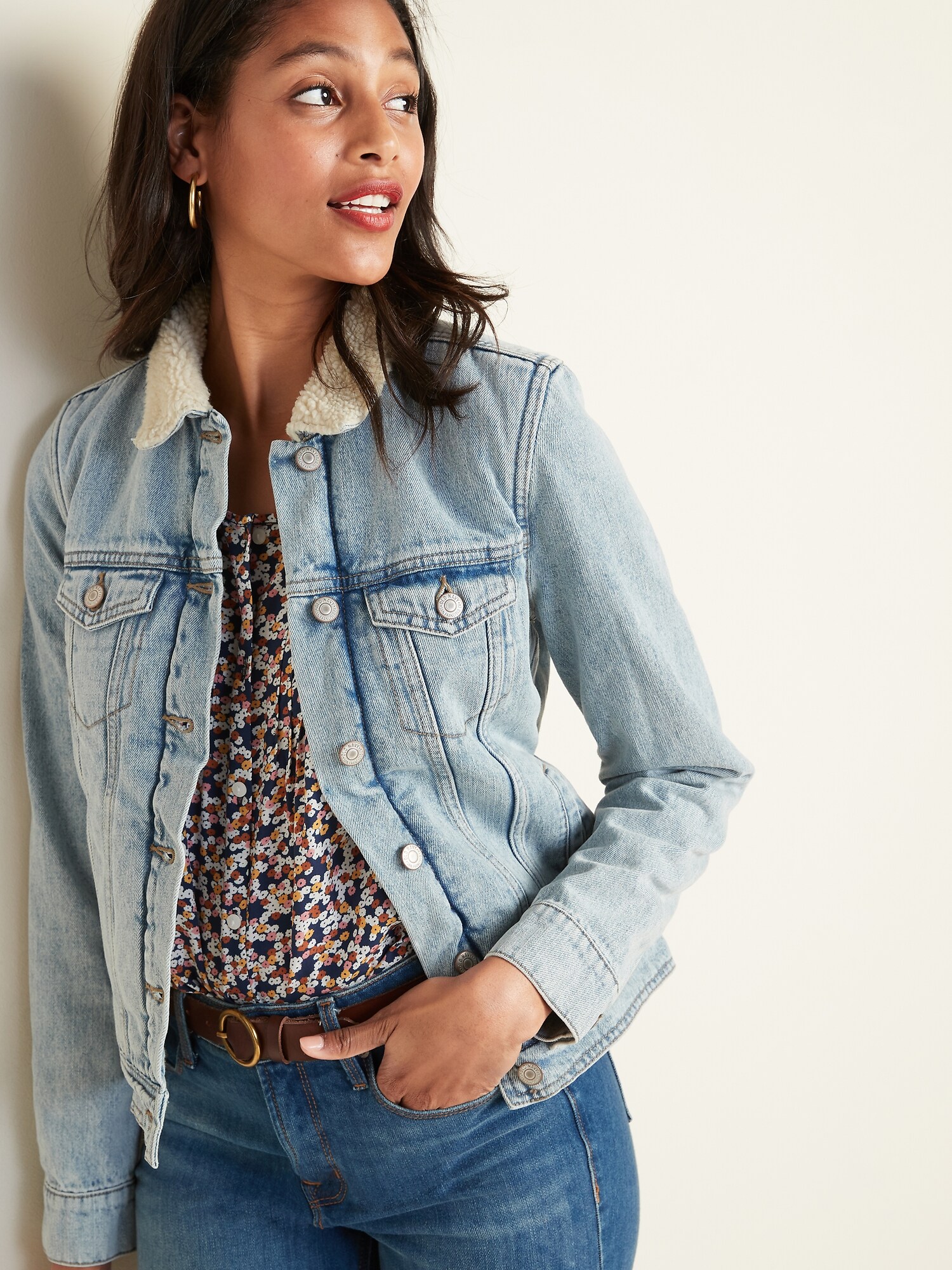 gap denim jacket with fur