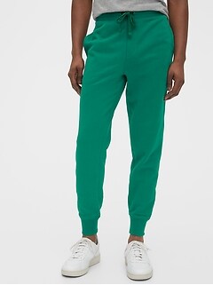 gap mens activewear