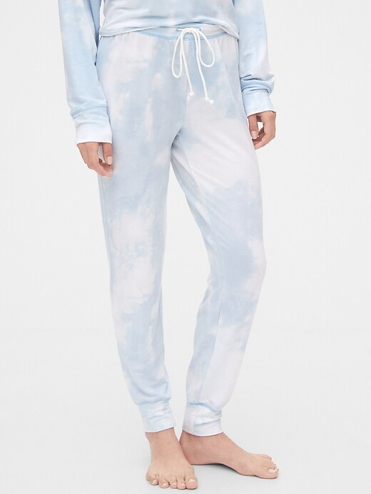 gap print joggers in modal