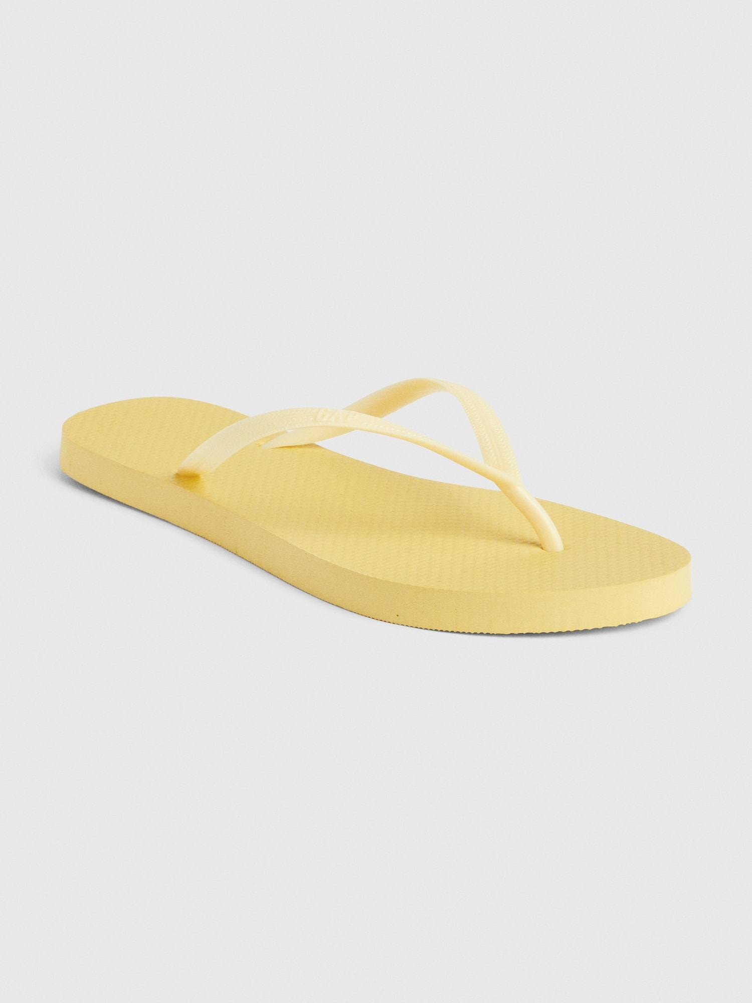 gap rubber flip flops