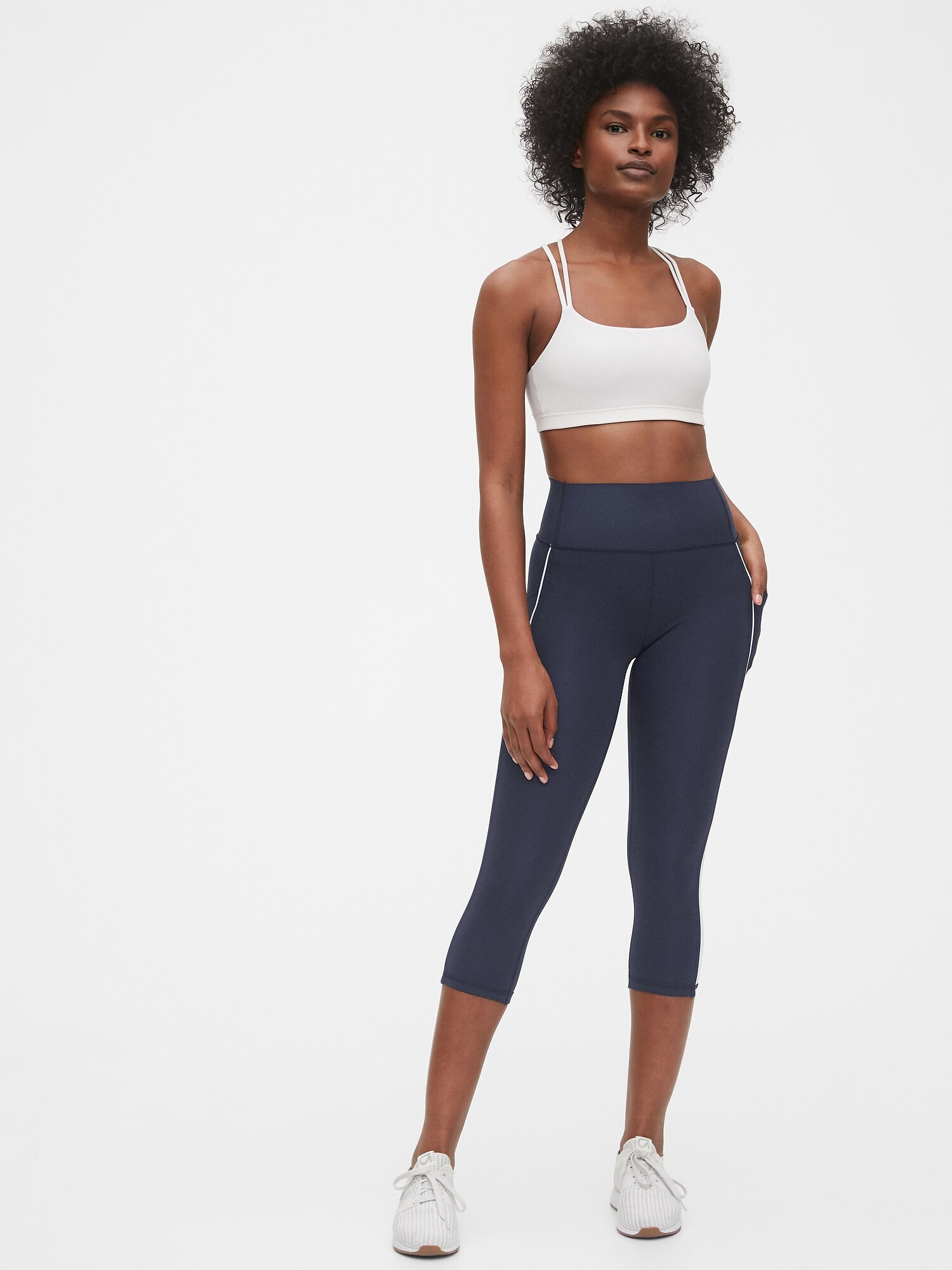 gap fit capri leggings