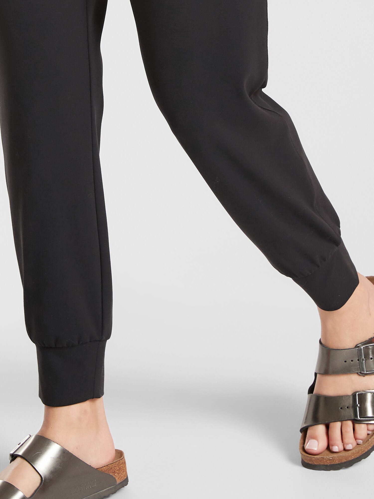 athleta salutation jogger dupe