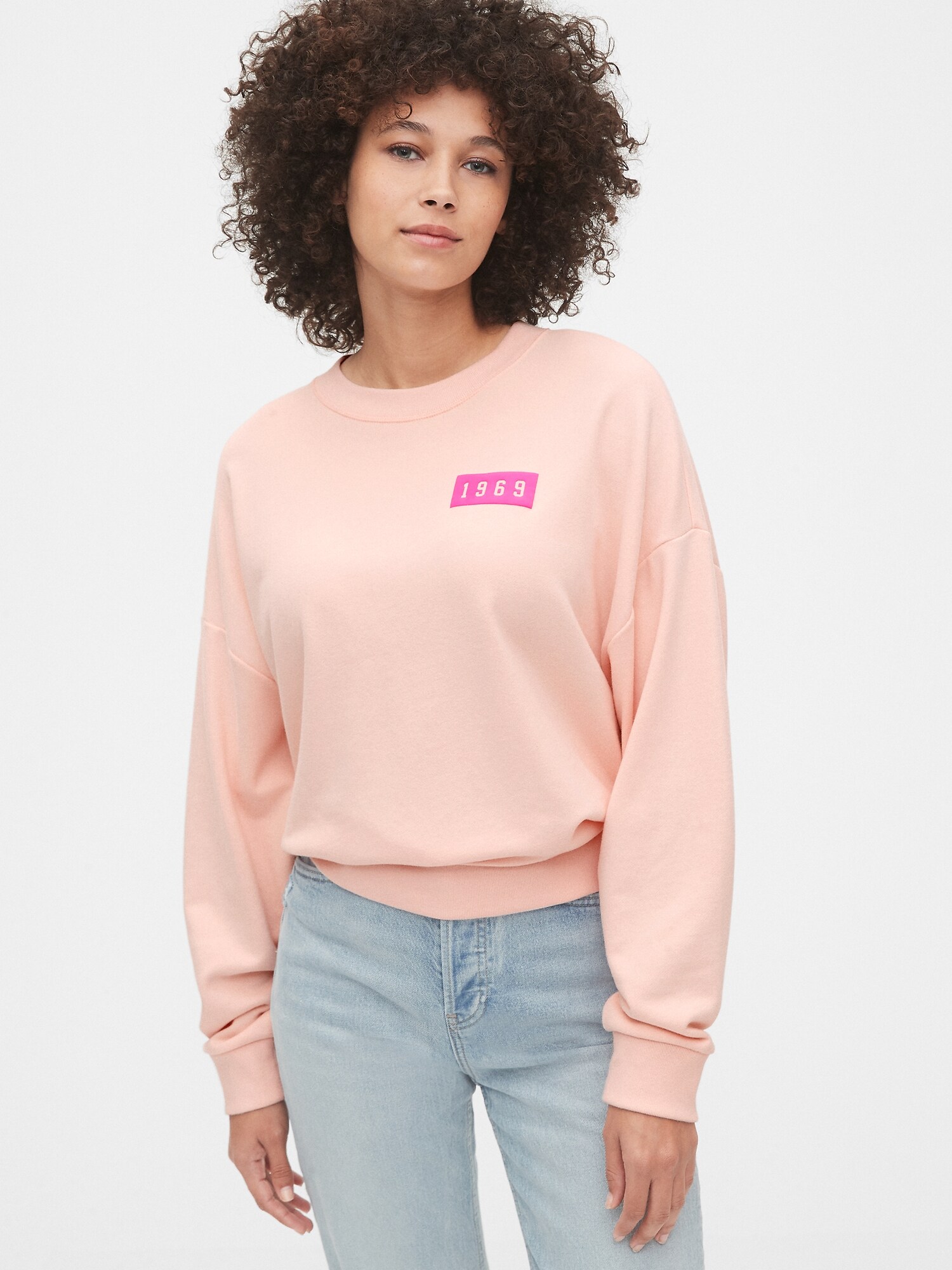 gap 1969 sweatshirt