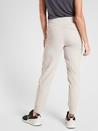 athleta trekkie north jogger