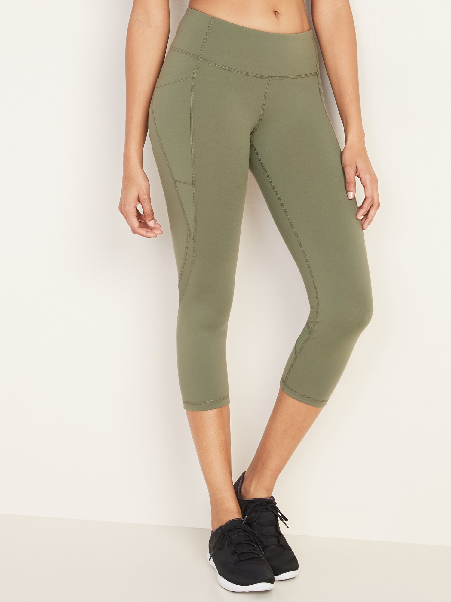 mid rise leggings with pockets