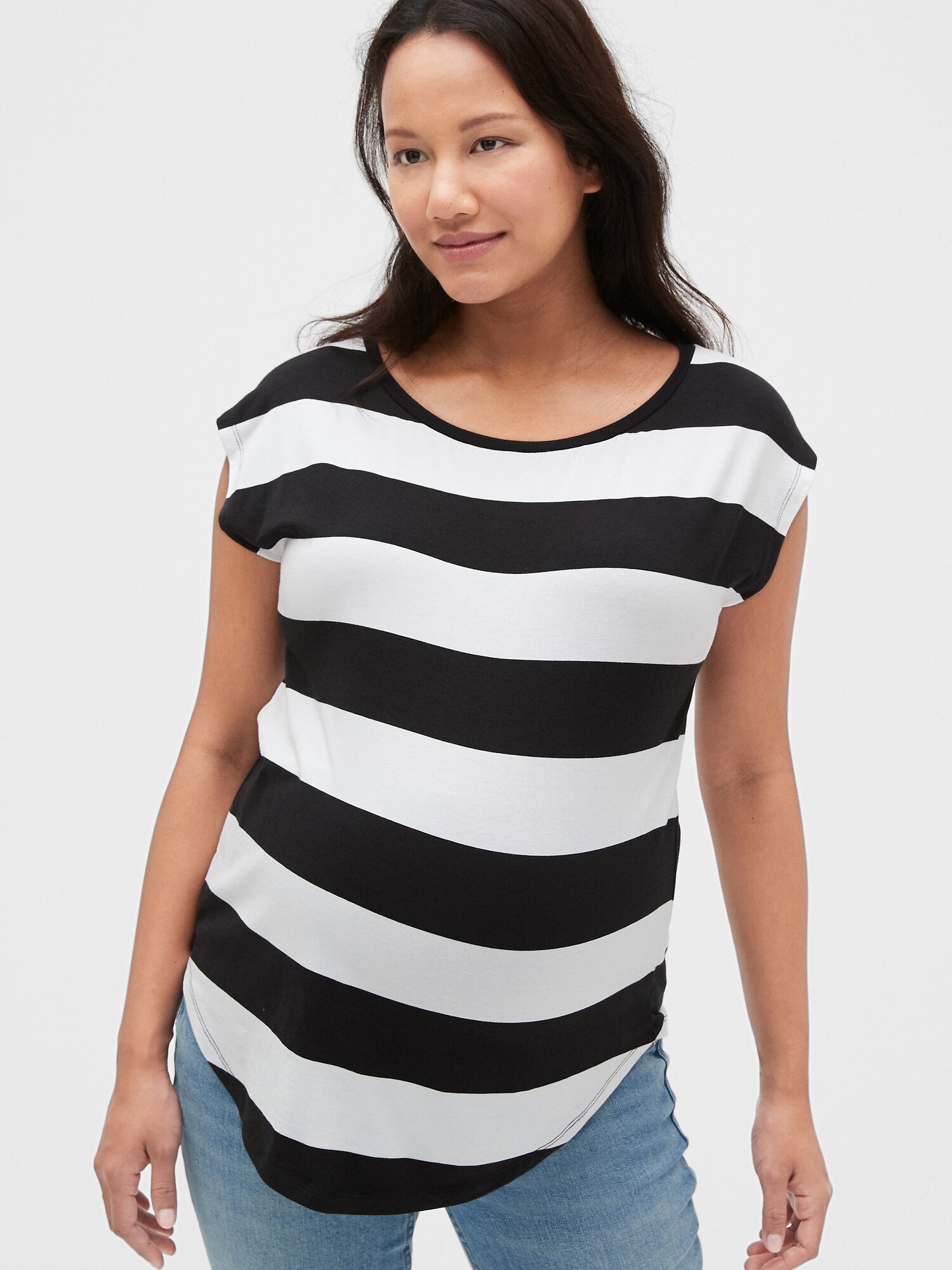 gap maternity t shirts