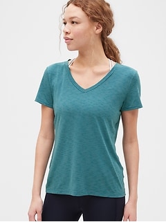 gapfit women's tops