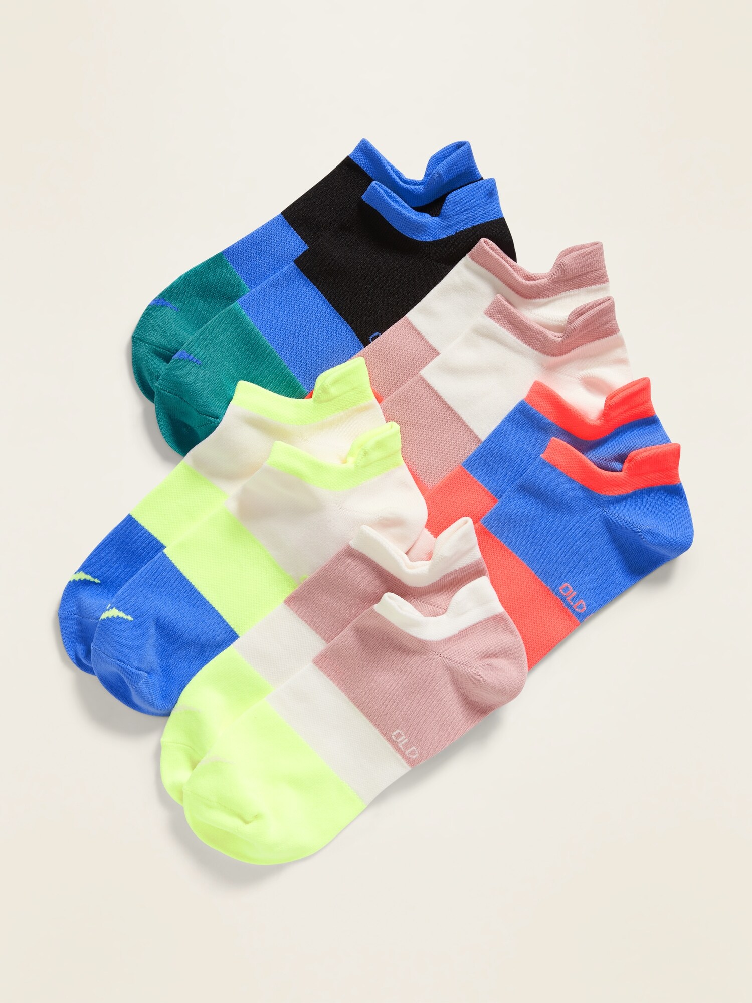 athletic ankle socks