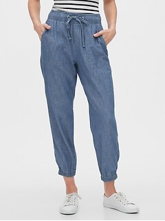 chambray joggers old navy