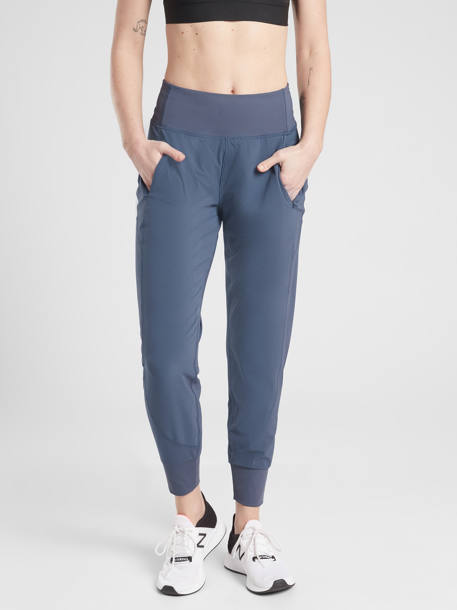 athleta womens joggers