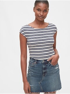gap women's white t shirt