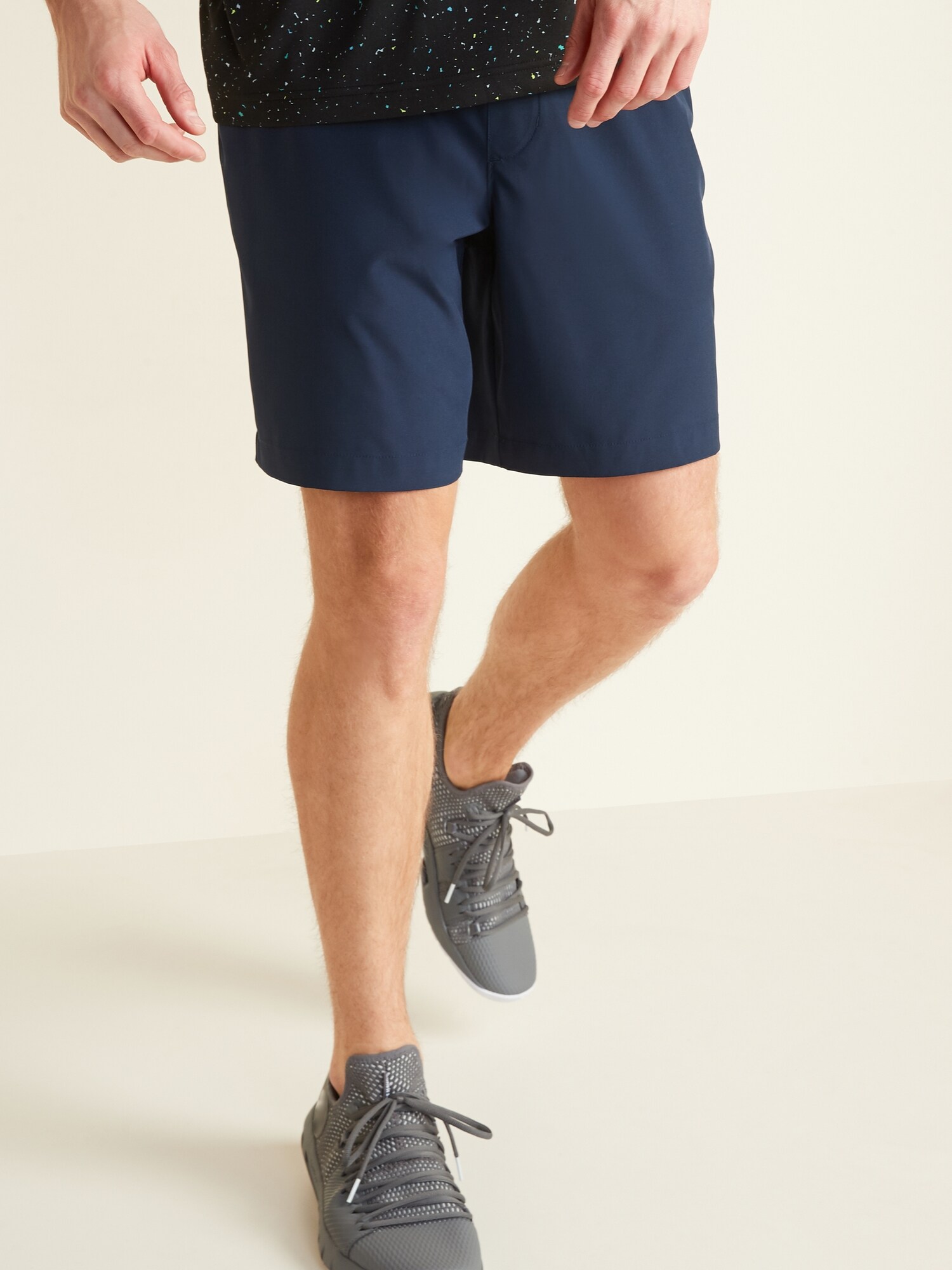 old navy active shorts mens