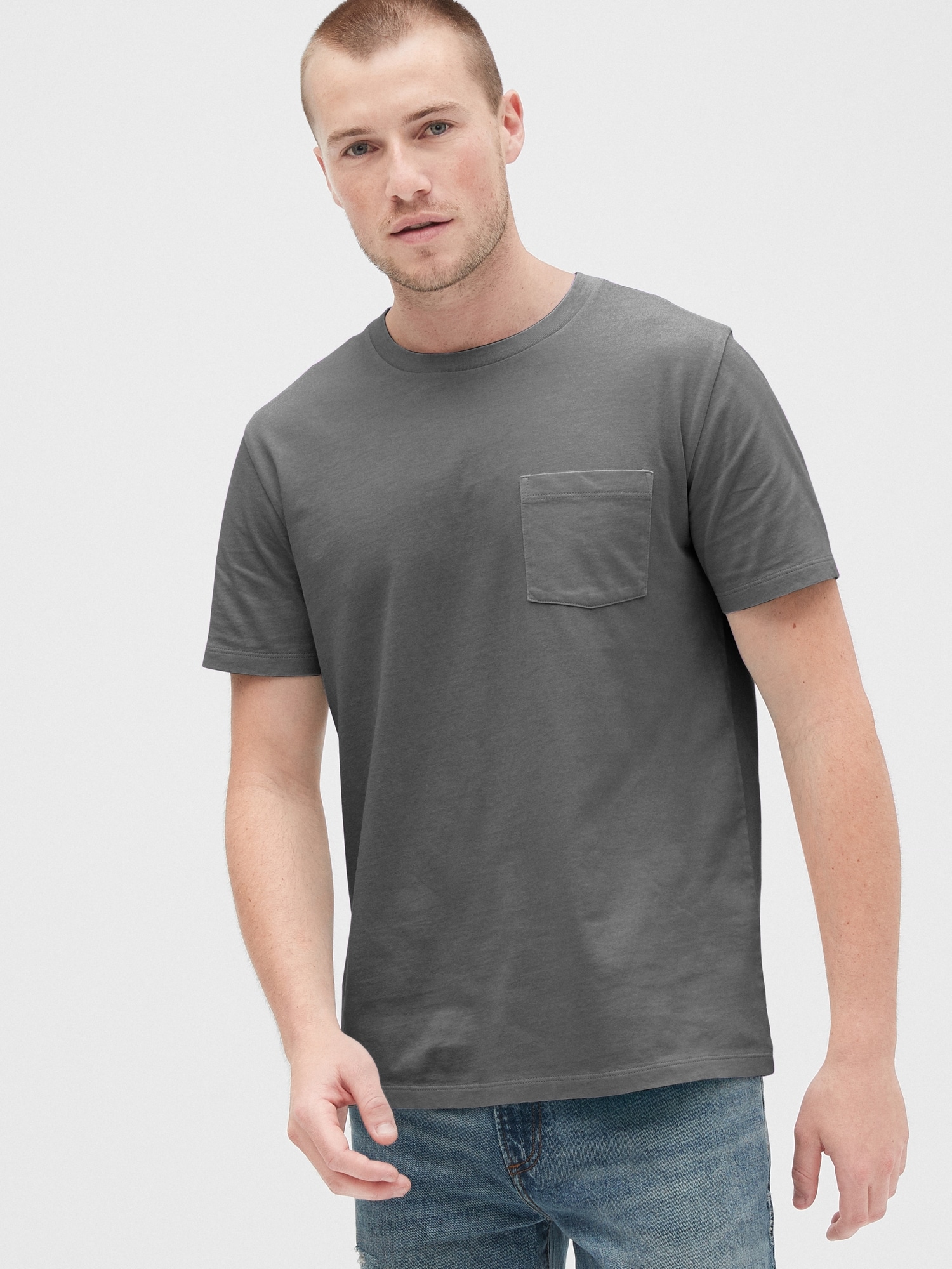 gap pocket t