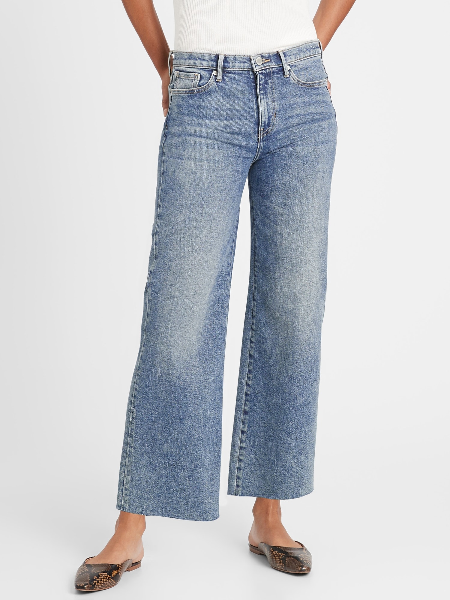 HighRise WideLeg Cropped Jean Banana Republic