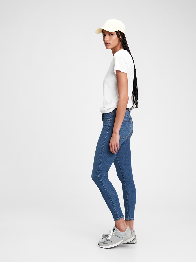 Mid Rise Universal Jegging with Washwell