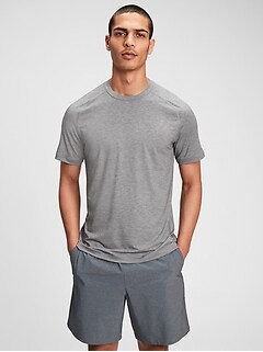 gap mens workout clothes