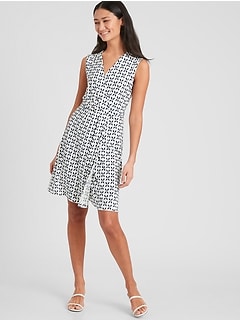 dresses at banana republic