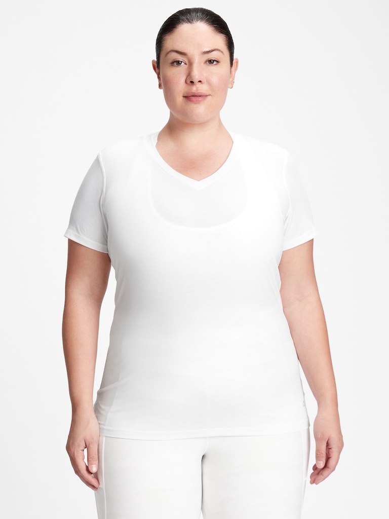 GapFit Breathe V-Neck T-Shirt
