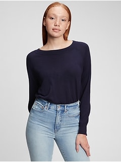 gap round neck sweaters