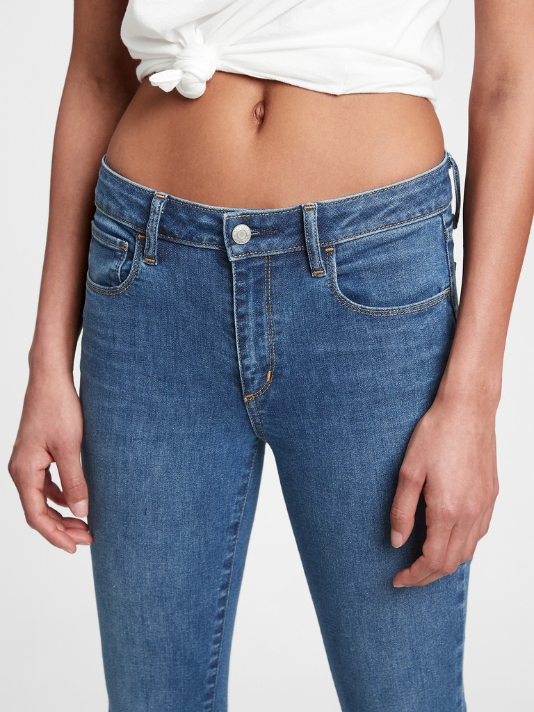 Mid Rise Universal Jegging with Washwell