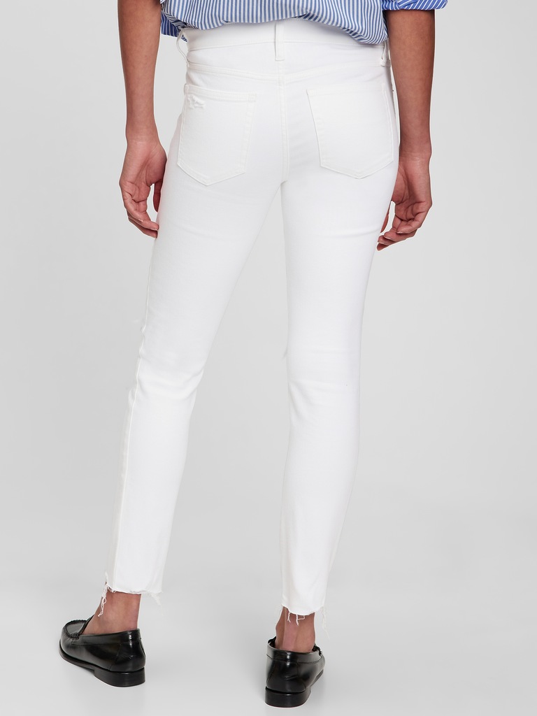 Mid Rise True Skinny Jeans with Washwell